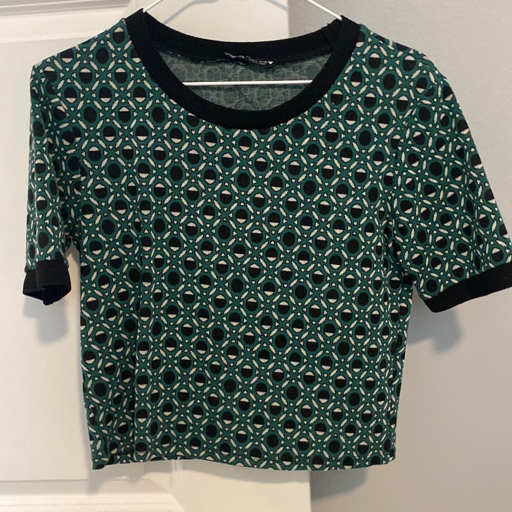 Zara geometric top!